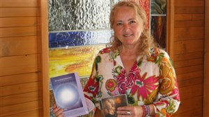 Premier livre publié jusqu'en Europe pour Sarâ Julia