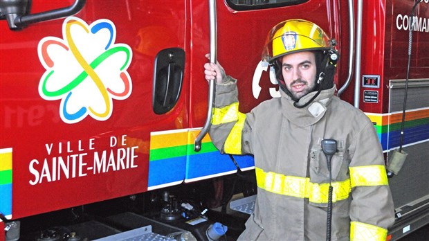 Dave Turmel et des pompiers de Sainte-Marie participeront au Défi Gratte-Ciel 2017