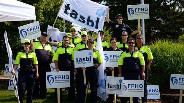 Manifestation des paramédics de TASBI et de la FPHQ au tournoi de golf de Cambi