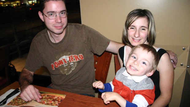 Plus d'une centaine d'amis et proches appuient le petit Antoine et sa famille