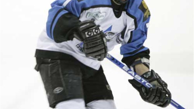 Victoire du Poutrelles Delta contre l’Xtrême-Bionest de Shawinigan