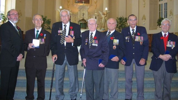 Une Médaille de l’Assemblée nationale décernée à six anciens combattants
