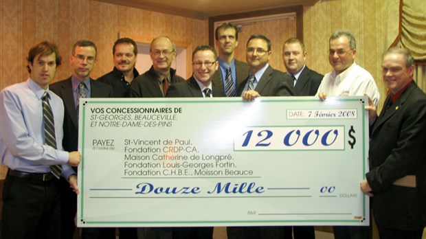Un don de 12 000 $ à des organismes par les concessionnaires