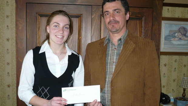 L’excellence d’Amélie Larivière et Sandra Couture soulignée par l'Association de soccer
