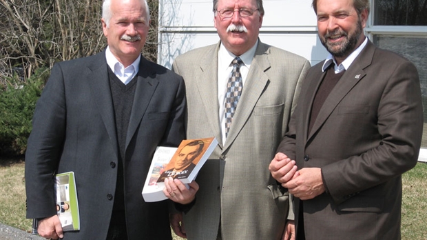 Jack Layton en visite au CLD de La Nouvelle-Beauce