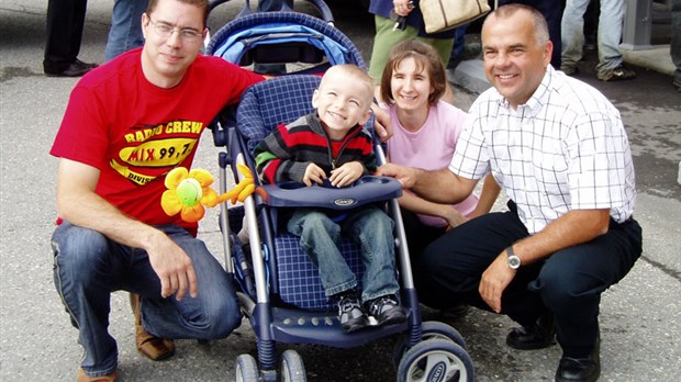 Une belle collecte au Pizza Hut pour le petit Antoine et les Richelieu