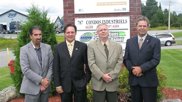 Charles Montour devient commissaire industriel