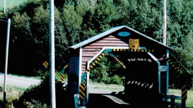 Le Pont couvert Bolduc de Sainte-Clotilde compromet la sécurité de la population