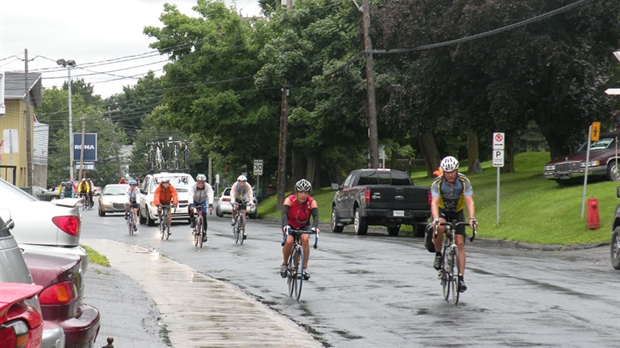 Un cycliste du Grand Tour happé à Saint-Martin