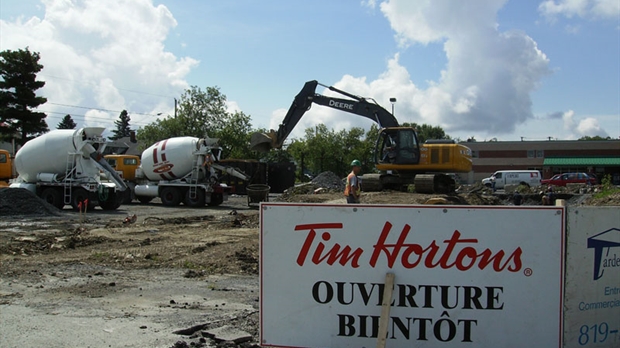 Un troisième Tim Hortons en construction
