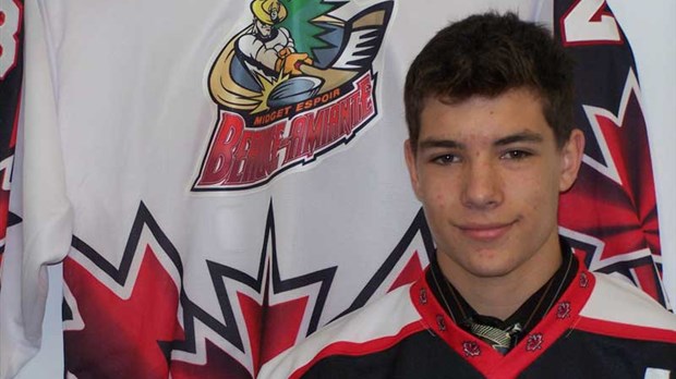 Le bantam AA invaincu au tournoi à la ronde