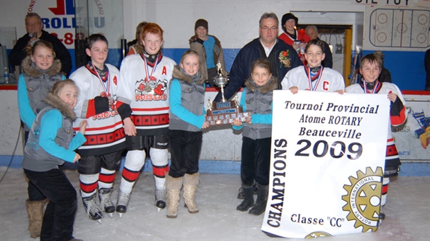Le Tournoi provincial Atome Rotary attire beaucoup de gens