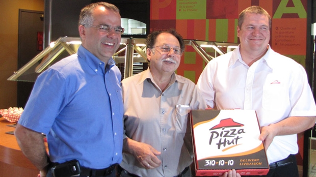 Pizza Hut aidera Émilie et le Club Richelieu