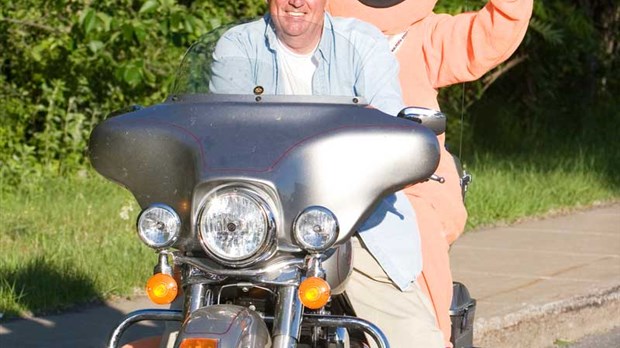 La  Moto-tournée de la Fondation Marie-Vincent de passage en Beauce