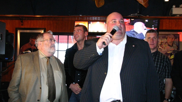 De grosses pointures pour fêter la Cage aux Sports de Saint-Georges