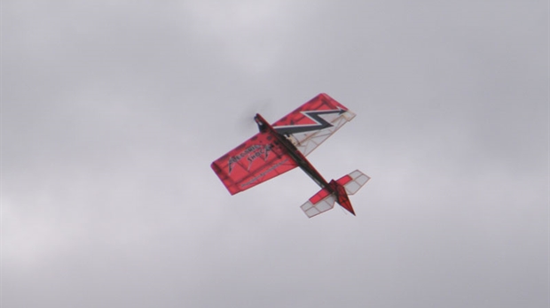 Les avions volent au-dessus de Beauceville