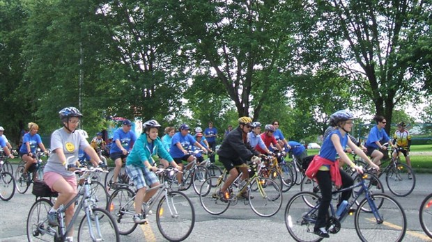 300 participants à la randonnée cycliste et pédestre pour la prévention du suicide