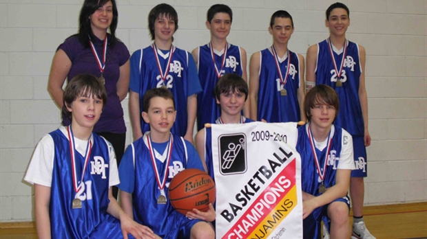 Notre-Dame-de-la-Trinité domine le tournoi de basketball