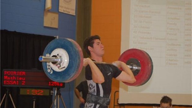 Haltérophilie: Mathieu Poirier participera au Championnat du monde en Bulgarie