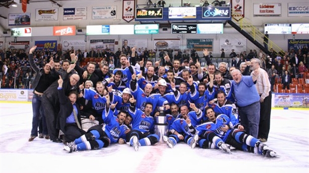 Le CRS Express de Saint-Georges est couronné champion de la LNAH