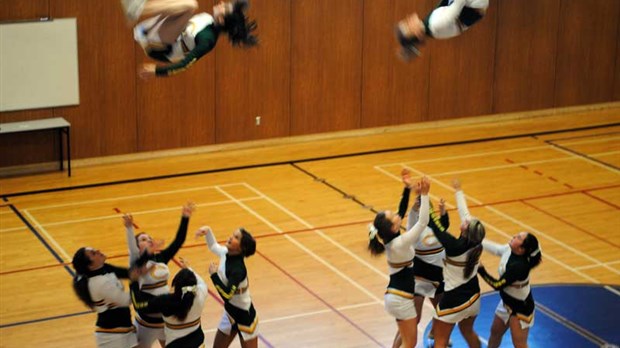 Des cheerleaders en or au Cégep Beauce-Appalaches
