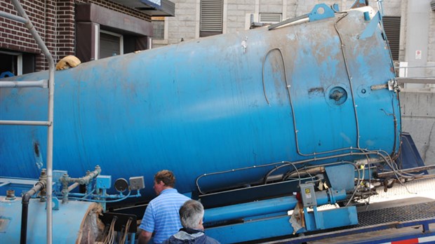 La chaudière de gaz naturel du Cégep prend la porte de sortie
