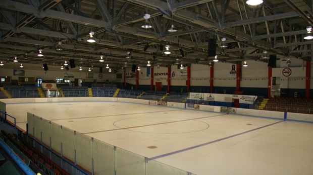 L’aréna de Beauceville devra fermer ses portes plus longtemps que prévu