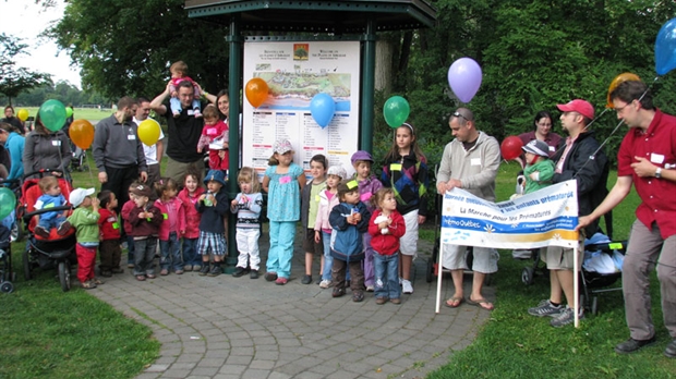 La marche pour les enfants prématurés prend de l'expansion