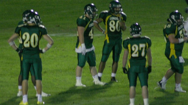 Les Condors encaissent un premier revers à Lévis