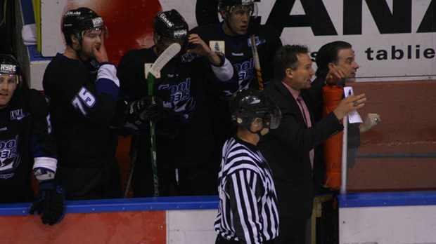 « Les arbitres ont volé le spectacle » — Carl Fleury