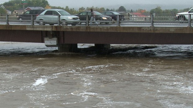 La rivière Chaudière se fait menaçante à Saint-Georges