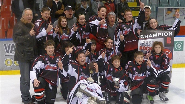 De l’action à revendre au Tournoi de hockey bantam Dumoulin