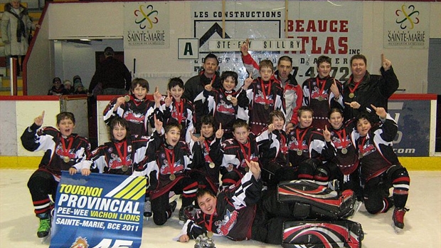 La Beauce remporte les honneurs du 45e Tournoi provincial de hockey pee-wee à Sainte-Marie