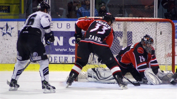 La muraille David Guerrera a stoppé 58 lancers face au Cool