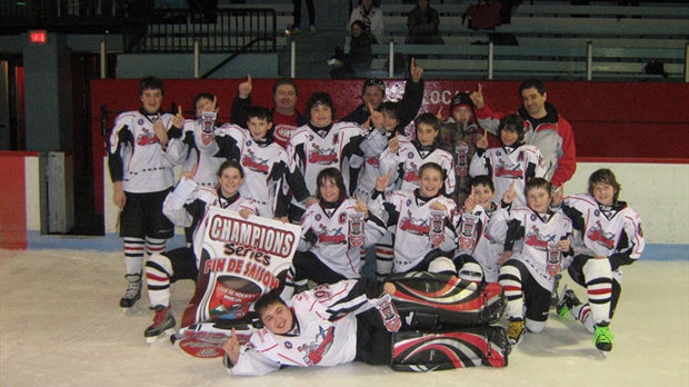 L’équipe pee-wee B2 de Saint-Georges remporte les grands honneurs