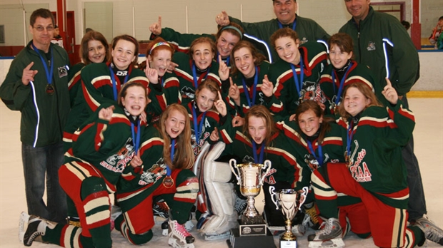 Les Patriotes U-12 féminin remportent le Super Défi AAA à Rosemère