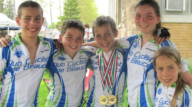 Cyclisme sur route: Guillaume Davidson rafle l'or et l'argent à la Coupe du Québec