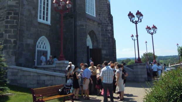 Michèle Bolduc impressionne à la Messe des Artistes de Sainte-Marie!