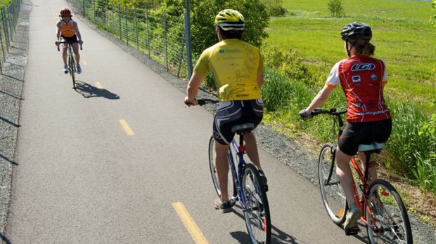 Piste cyclable en Robert-Cliche: Pas de travaux en vue avant 2013