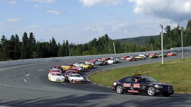 Showdown Canada vs États-Unis : Une confrontation attendue à l’Autodrome Chaudière