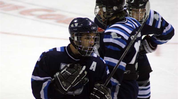 Deux gains pour les Bulldogs de Saint-Joseph
