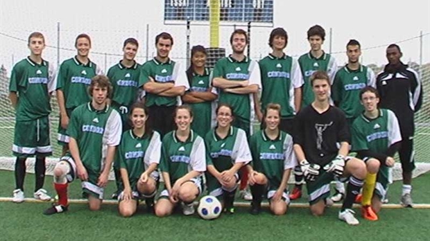 L’équipe de soccer des Condors s’incline en demi-finale