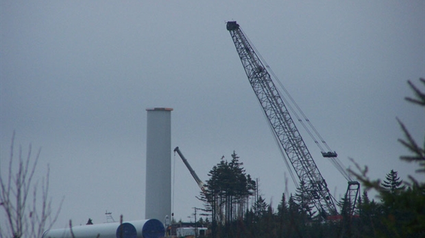 Le montage des premières éoliennes est amorcé à Saint-Robert