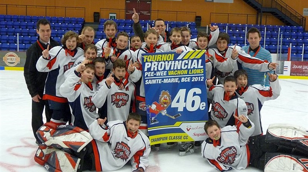 Tournoi pee-wee de Sainte-Marie: Les Rapides s'éclatent
