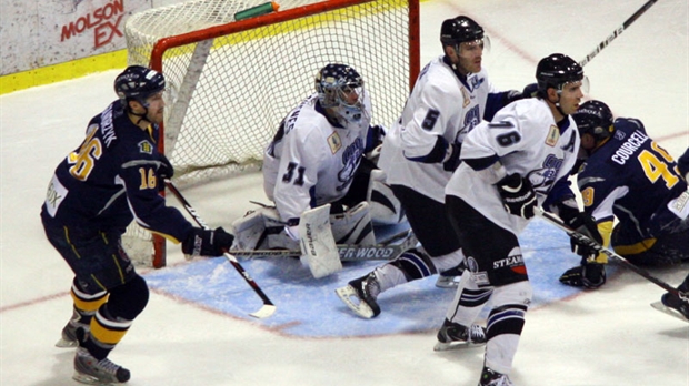 Une autre défaite en fusillade pour le Cool-FM