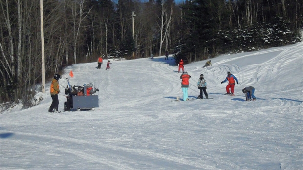 Une journée d’initiation réussie au Centre de ski Saint-Georges!