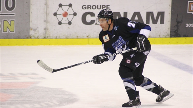 Deux bonnes commandes pour le Cool-FM