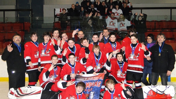 Un troisième championnat pour l’équipe bantam CC du Pro-Lac