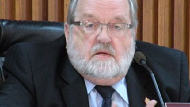 Roger Carette a tenté de s'expliquer à la séance du conseil