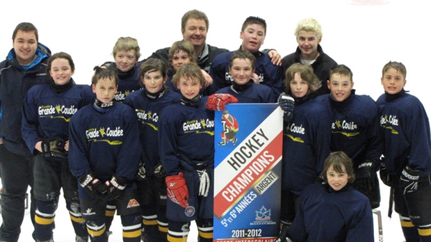 Le Championnat de hockey primaire couronne ses vainqueurs